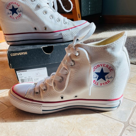 white wedge converse